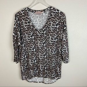Philosophy | Leopard Print V-Neck Pullover Top
